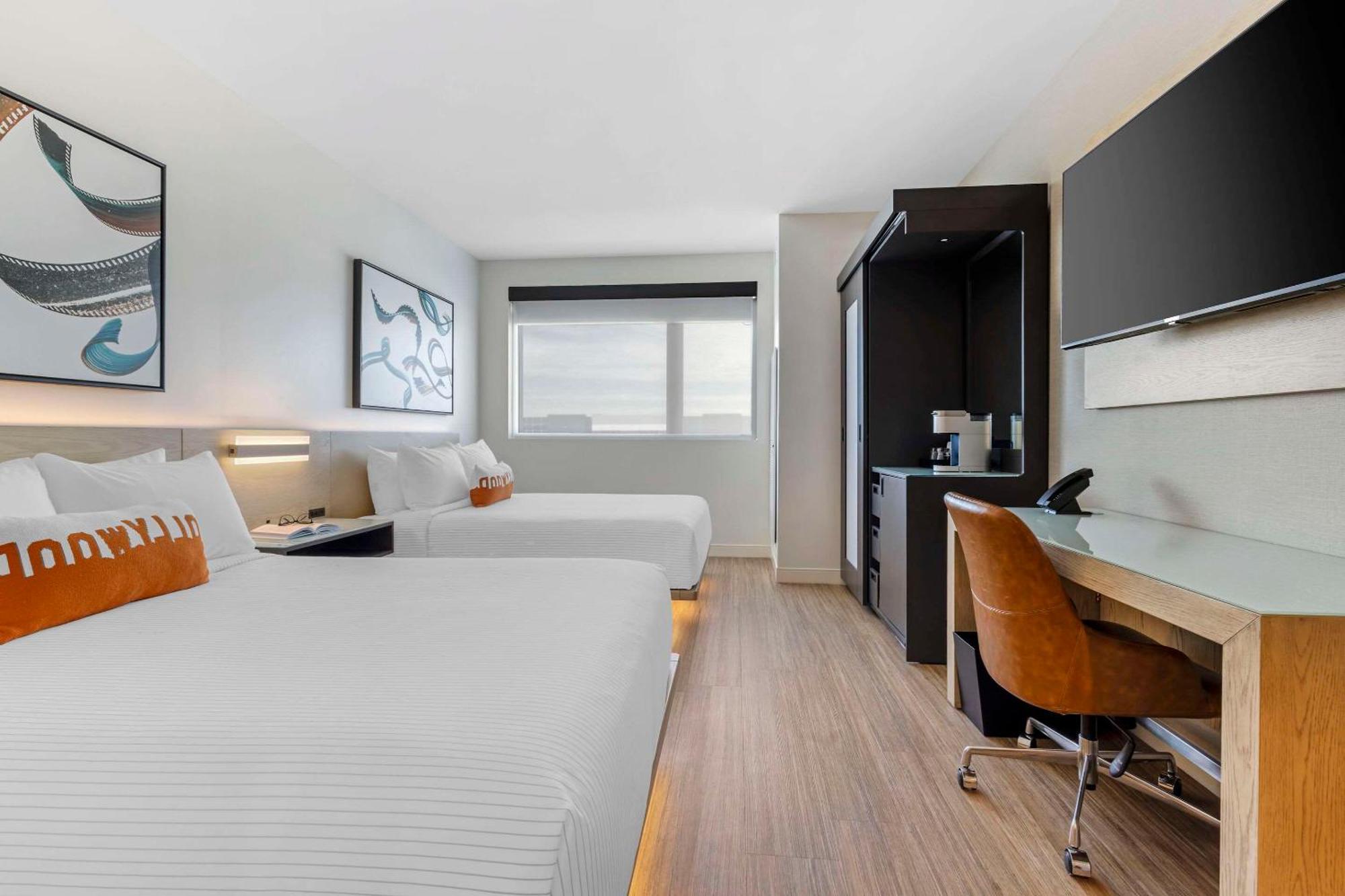 Cambria Hotel Burbank Airport Dış mekan fotoğraf