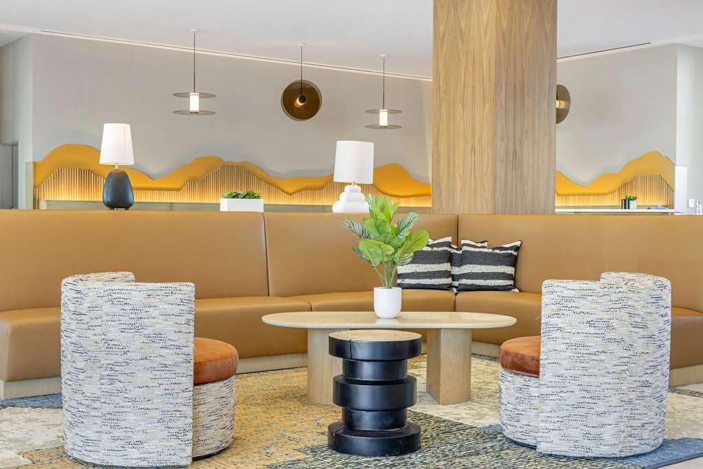 Cambria Hotel Burbank Airport İç mekan fotoğraf